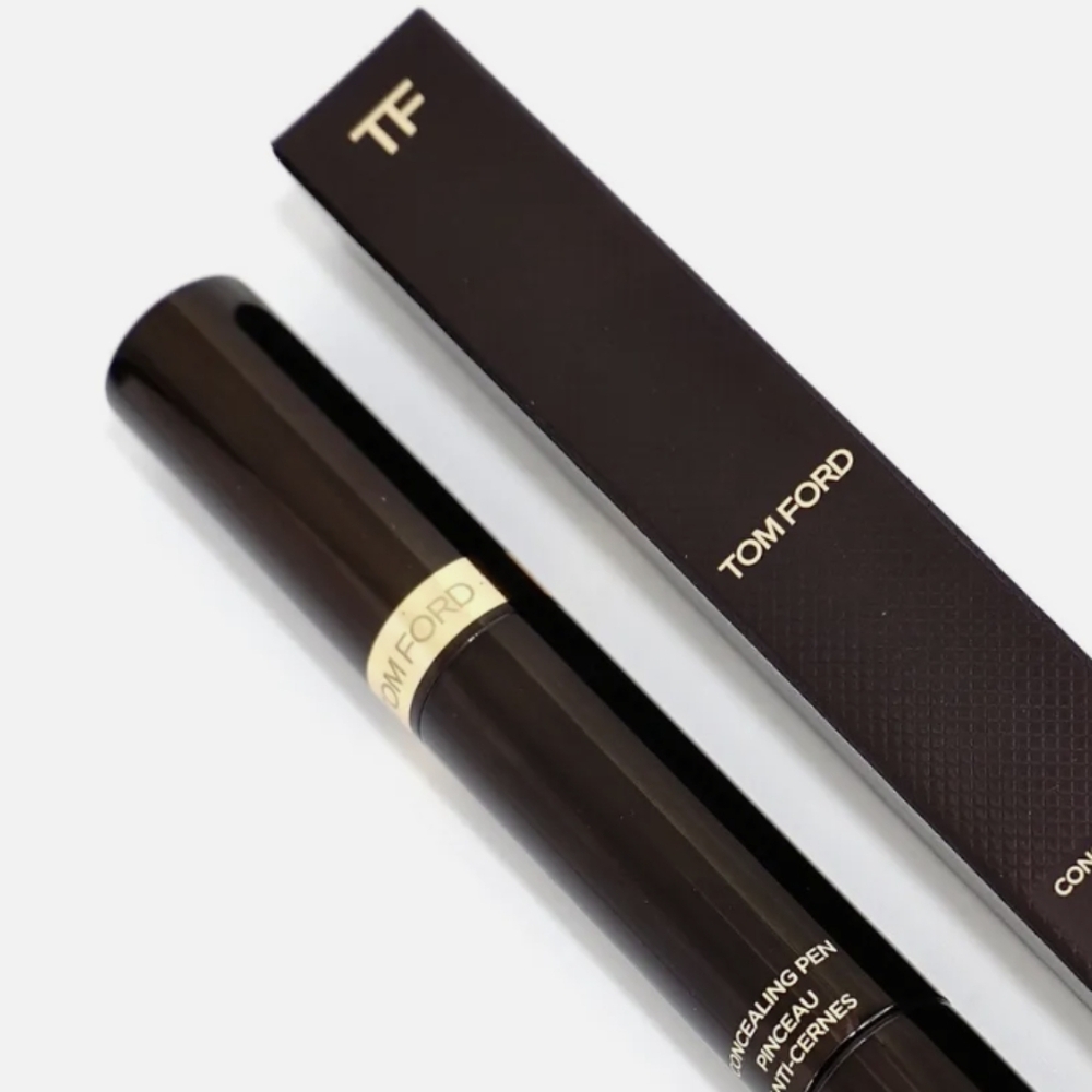 Tom Ford 9.0 Sienna Concealing .11 FL. Oz New in Box ❤️